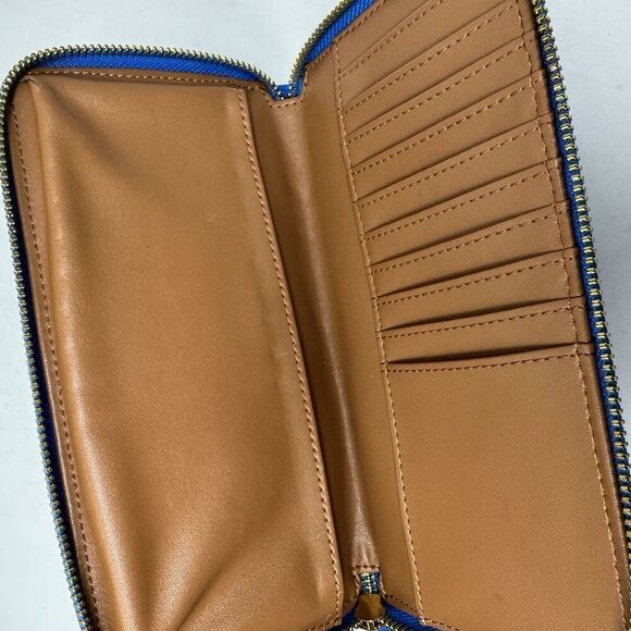 Joy & Iman‎ Tan Leather Zip Card Pockets Sky Blue Clutch Wristlet - Picture 4 of 7
